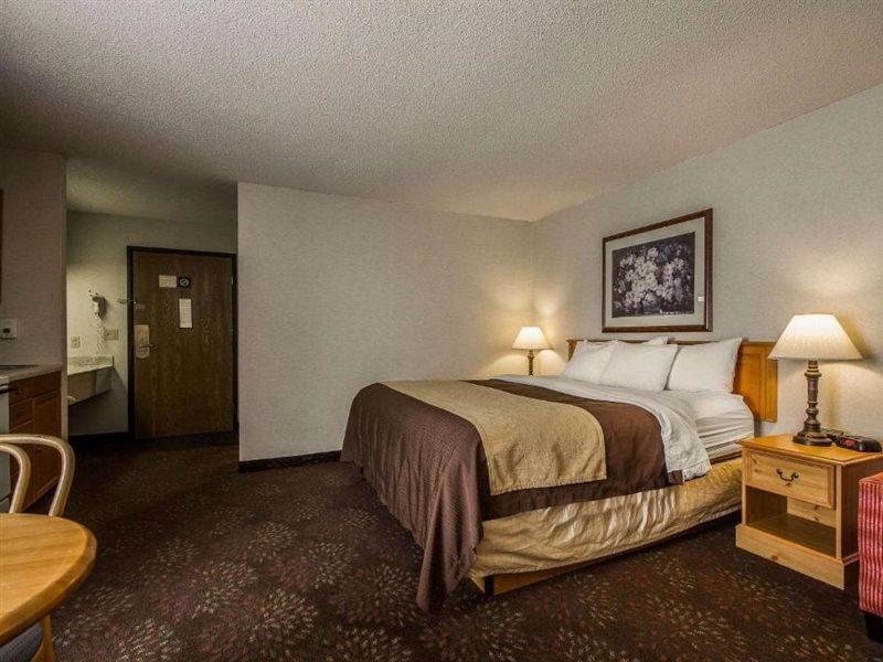 Comfort Inn Фон Дю Лак Екстериор снимка