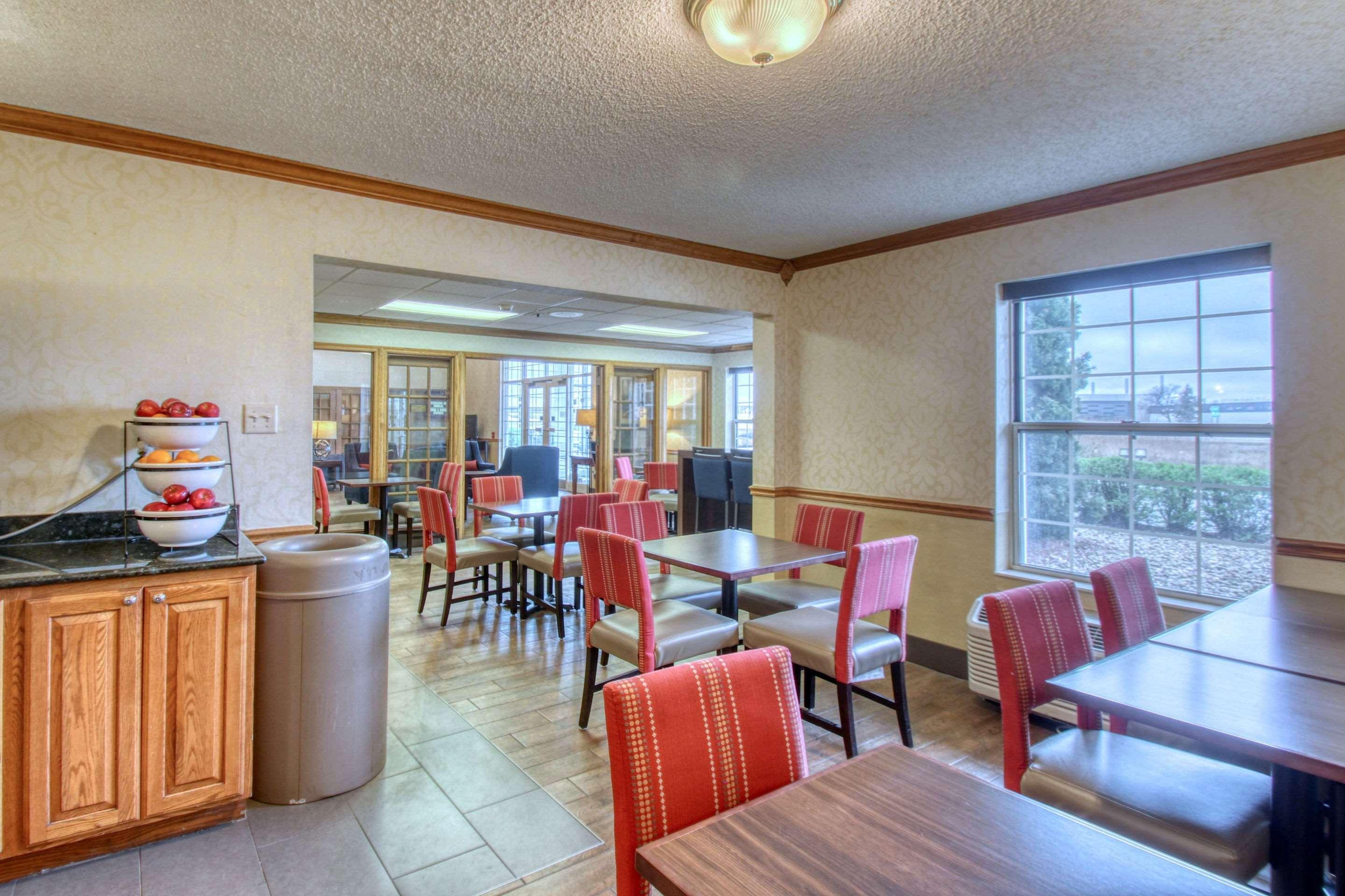 Comfort Inn Фон Дю Лак Екстериор снимка